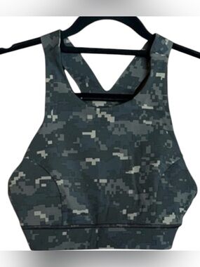 Lululemon Fast and Free digital Camo Sports Bra